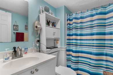 Wake up to breathtaking, unobstructed ocean views from this