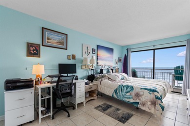 Wake up to breathtaking, unobstructed ocean views from this