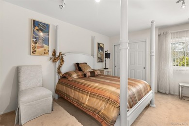 Perfectly positioned on prestigious Pace Drive - south of the - photo 16