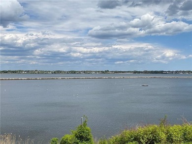 Welcome to Narragansett Village! This first-level condo features - photo 22