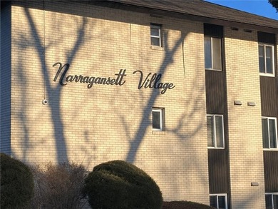 Welcome to Narragansett Village! This first-level condo features - photo 23