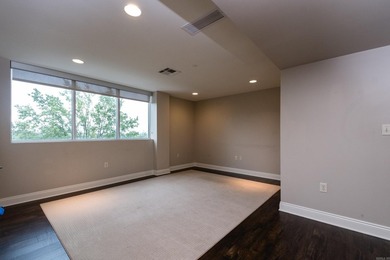 Welcome home to this charming 1BR/1BA corner unit at the Riviera - photo 24