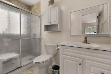 Perfectly positioned on prestigious Pace Drive - south of the - photo 29