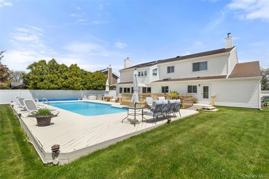 Perfectly positioned on prestigious Pace Drive - south of the - photo 33