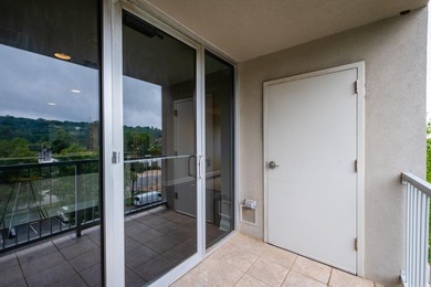 Welcome home to this charming 1BR/1BA corner unit at the Riviera - photo 40