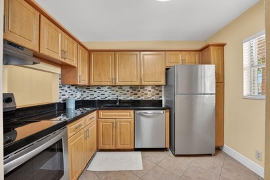 Second-floor 2BR/2BA in a two-story building-no milestone - photo 10