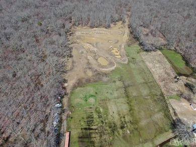 The value is in the land. Amazing property with lots of - photo 2