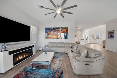 Welcome to this meticulously designed 5-bedroom, 4-bathroom - photo 11