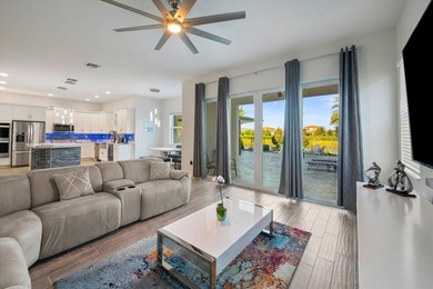 Welcome to this meticulously designed 5-bedroom, 4-bathroom - photo 14