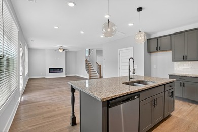 AUBURN TANDEM - LOT 16 | MOVE-IN READY Built by Peachtree - photo 18