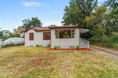 St. Johns River Home For Sale in Jacksonville Florida