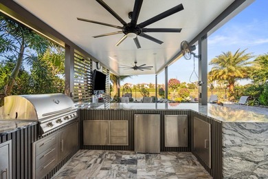 Welcome to this meticulously designed 5-bedroom, 4-bathroom - photo 47