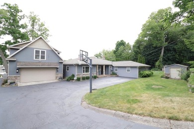 **OPEN HOUSE SUNDAY, JULY 26TH FROM 2-4 PM**You have to see to - photo 1