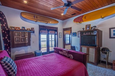 Your private paradise! Fully enclosed and gated for your privacy - photo 16
