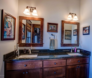 Your private paradise! Fully enclosed and gated for your privacy - photo 17