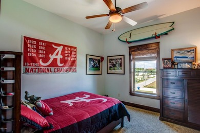 Your private paradise! Fully enclosed and gated for your privacy - photo 18