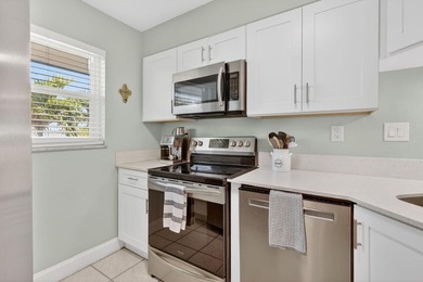This beautifully updated 2 bedroom, 1 bath condo offers the - photo 4
