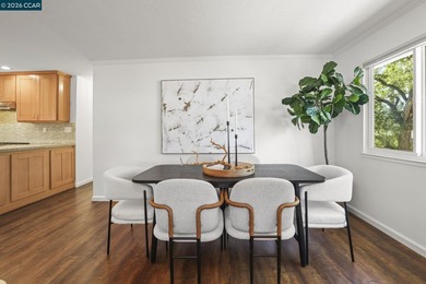 Welcome to 854 Shell Ave! Tucked away on a quiet court just off - photo 11