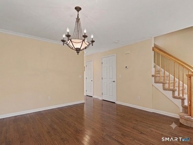 Welcome to this beautiful, turn-key end-unit townhome offering - photo 11
