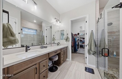 UPGRADES BEYOND asking price! Beautifully finished & decked out - photo 24