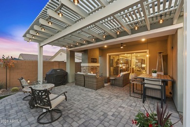 UPGRADES BEYOND asking price! Beautifully finished & decked out - photo 32
