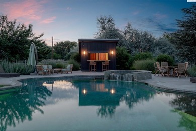 MLS# 292123 This exceptional property embodies the pinnacle of - photo 41