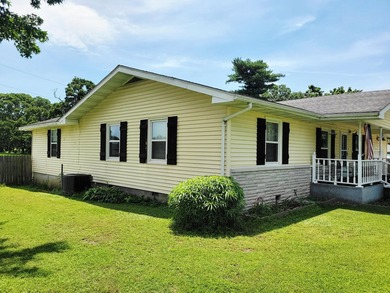 Take a look at this parsley updated 4 bedroom 2 full and 1/2 - photo 4
