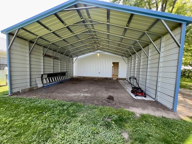 So much potential here with this affordable lakefront property - photo 4