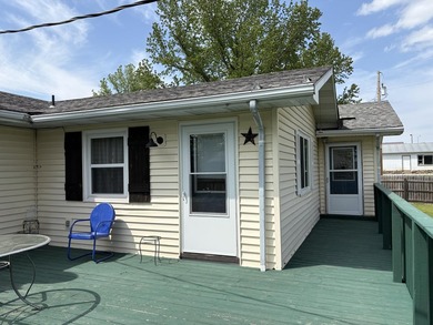 Take a look at this parsley updated 4 bedroom 2 full and 1/2 - photo 5