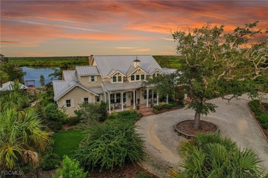 This private, gated, meticulously designed, old Florida style - photo 4