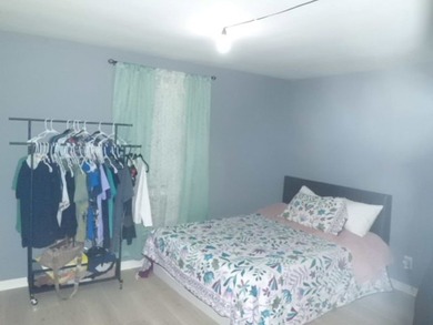Investor opportunity- Endless potential in a prime location - photo 11