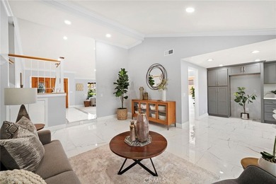 Welcome to this beautifully upgraded 6-bedroom, 3-bathroom home - photo 12