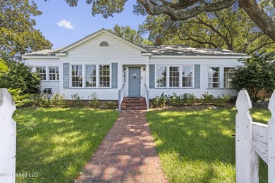 Southern Charm Meets Coastal Living - Just two Blocks from the - photo 2