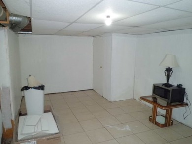 Investor opportunity- Endless potential in a prime location - photo 24