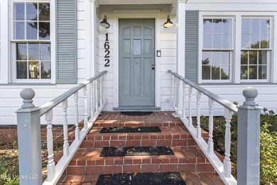 Southern Charm Meets Coastal Living - Just two Blocks from the - photo 4