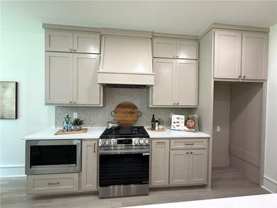 New construction opportunities offering both golf course views - photo 25