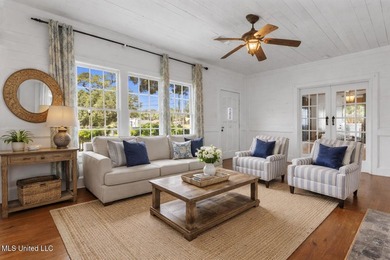 Southern Charm Meets Coastal Living - Just two Blocks from the - photo 7