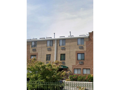 Immaculate modern condo featuring 3 bedrooms and 2 full - photo 1