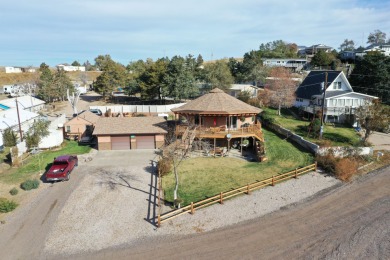 Lake McConaughy Home For Sale in Lemoyne Nebraska