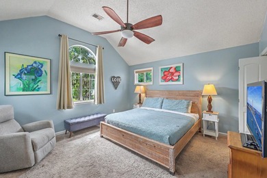 Golf course views, convenient location, NO HOA, low electric - photo 6