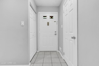 Welcome to Society Hill North! This well-maintained 2-bedroom, 2 - photo 3