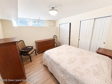 Welcome to Princes Bay! Located in Wolf's Pond Estate, this - photo 21