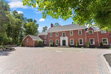 A Legacy Estate Where Natural Beauty and Serenity Meet - photo 2