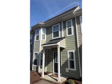 Elizabeth River Townhome/Townhouse For Sale in Chesapeake Virginia