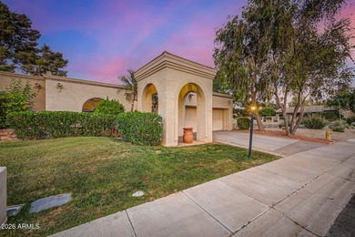 Premier end-unit patio home ideally situated along Scottsdale - photo 4