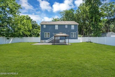 Spacious, glamorous and private... all at the same time! This - photo 10