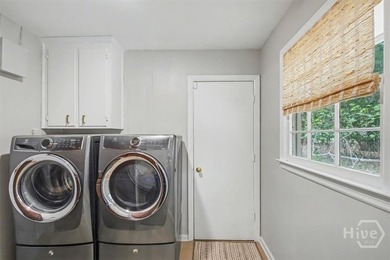 Welcome to this adorable, updated cottage in The Landings on - photo 23