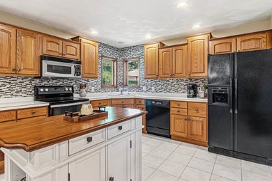 Just outside Spring Green, this home is tucked back off the road - photo 6