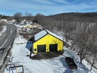 Tremendous commercial opportunity in a high-visibility location - photo 11