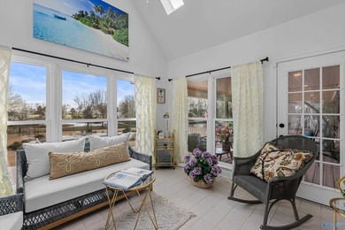 RARE OPPORTUNITY TO OWN 4.6 ACRE GATED ELEGANT COUNTRY STYLE - photo 22